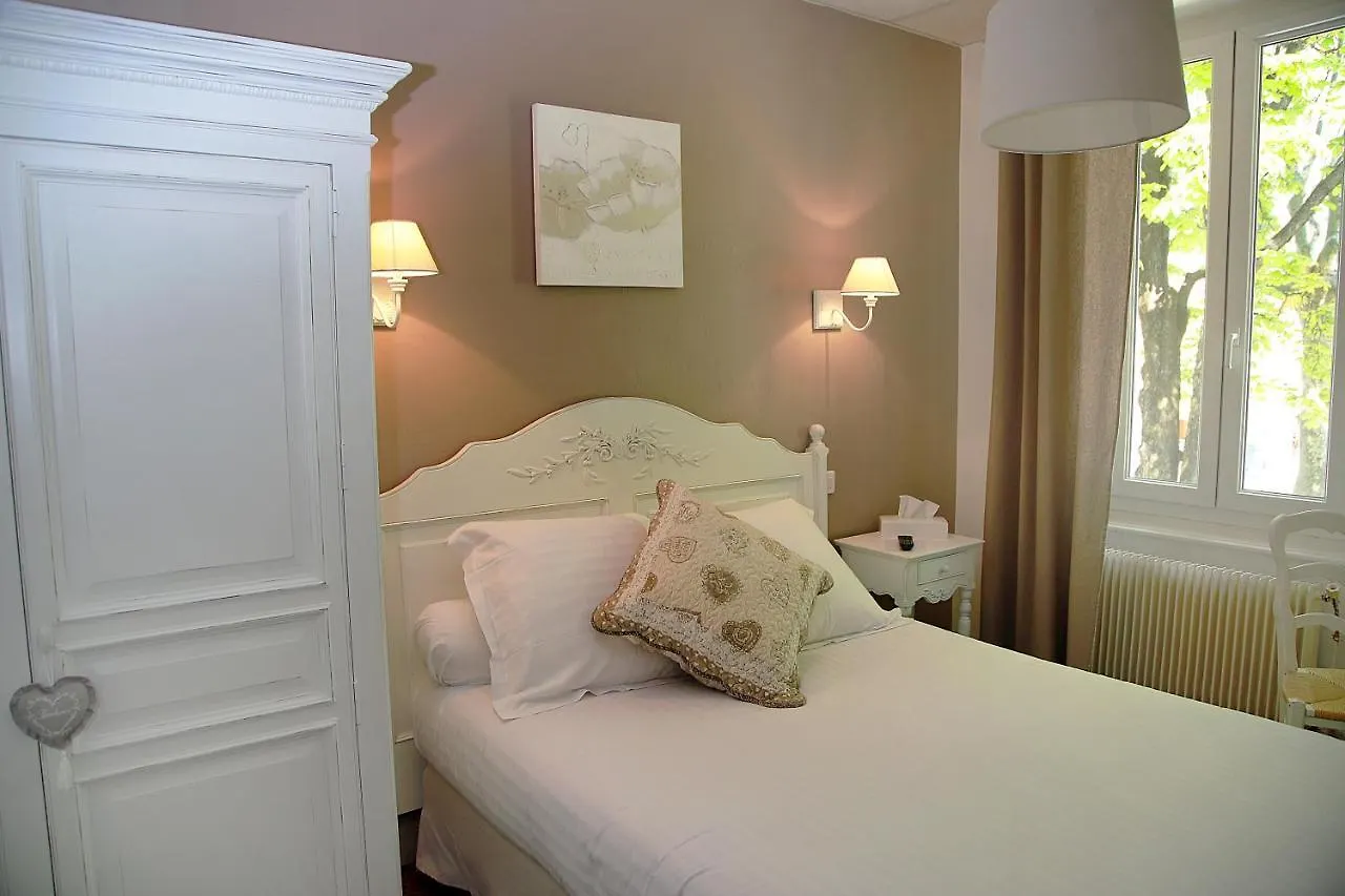 Hotel Les Marronniers à Thueyts France